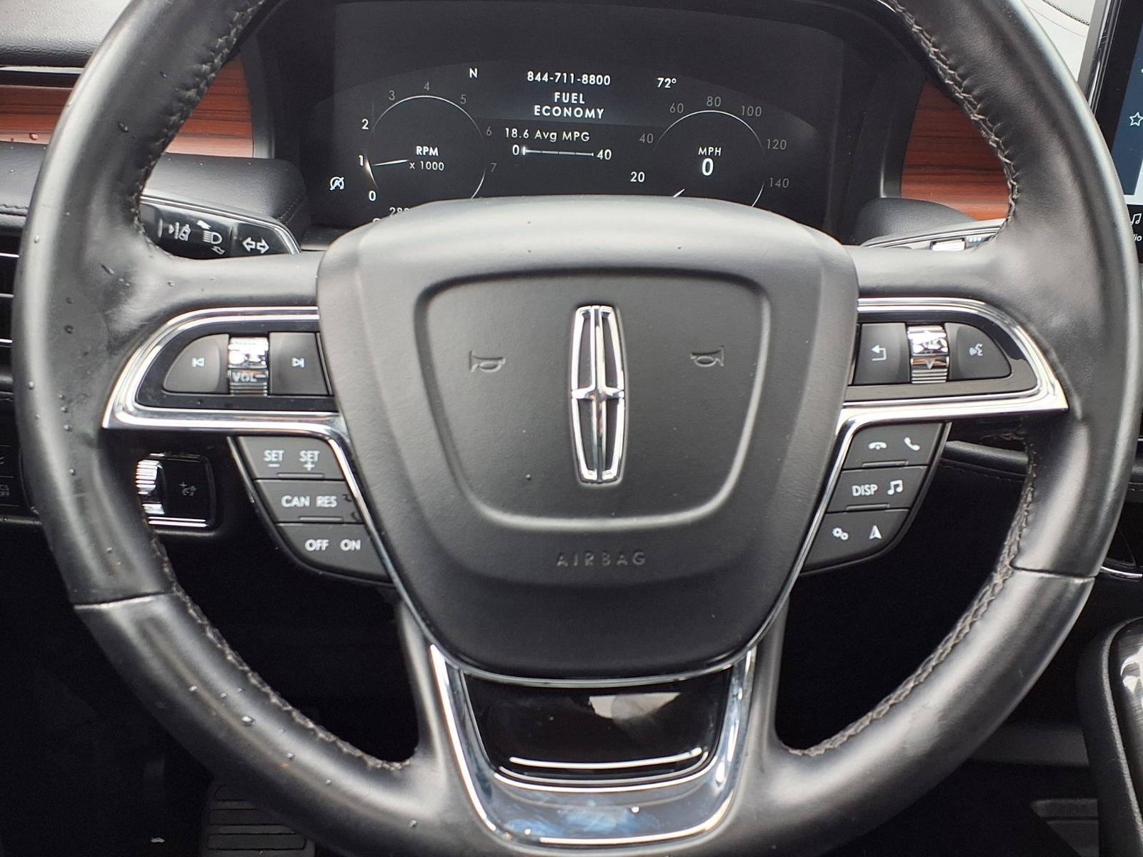 Used 2023 Flight Blue Clearcoat Metallic Lincoln Reserve image 18