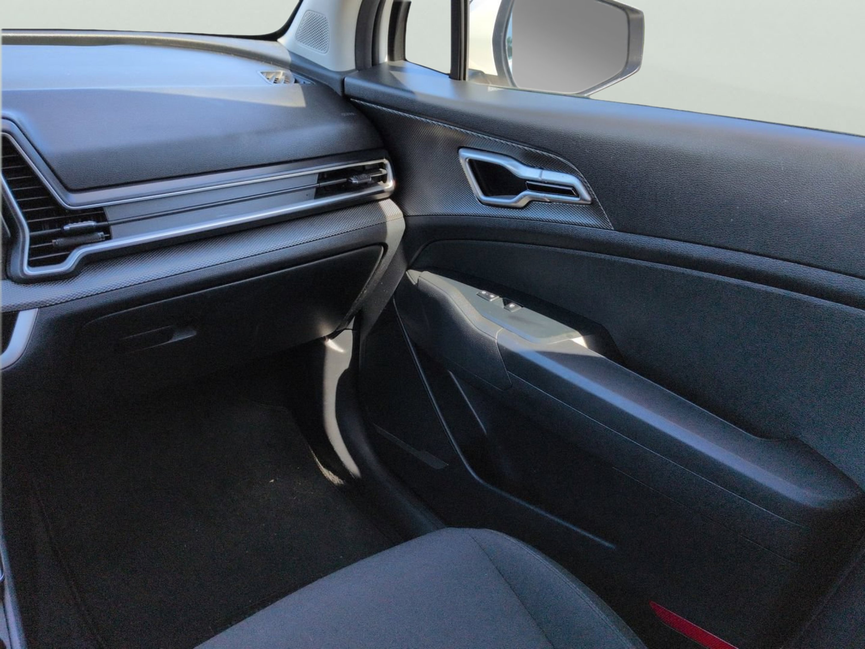 Certified Used 2023 Snow White Pearl Kia LX image 14