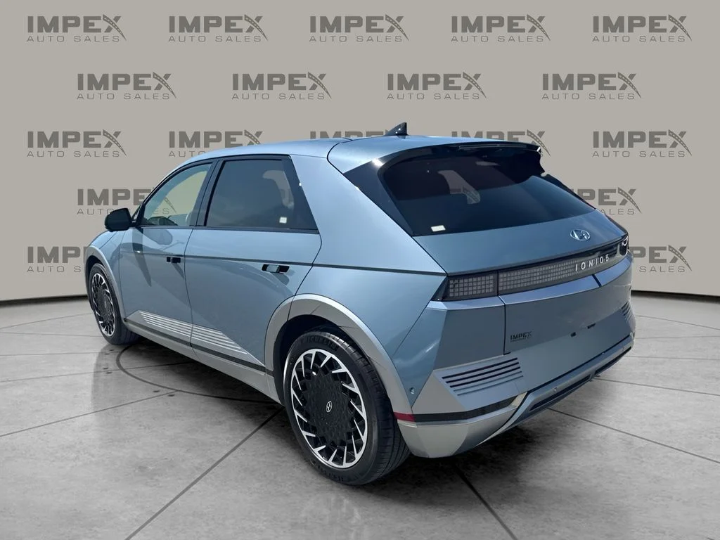 Used 2024 Blue Hyundai Limited image 2
