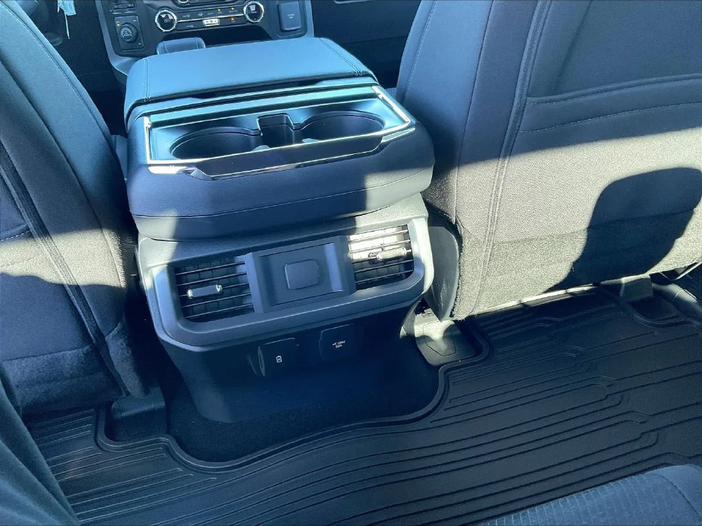 New 2026 Avalanche Ford XLT image 19