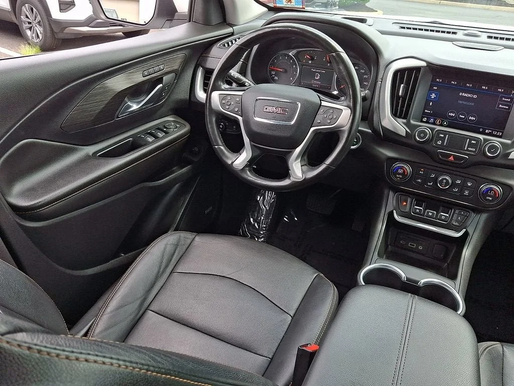 Used 2020 SUMMIT WHITE GMC SLT image 48
