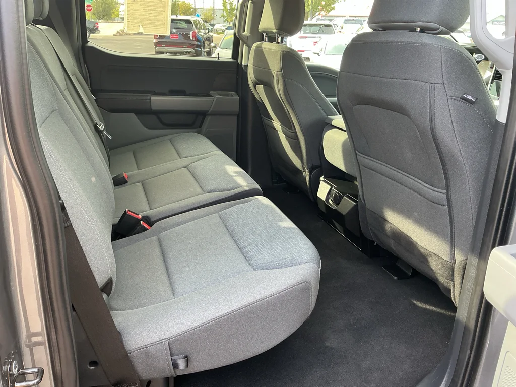 Used 2025 Carbonized Grey Metallic Ford XLT image 15