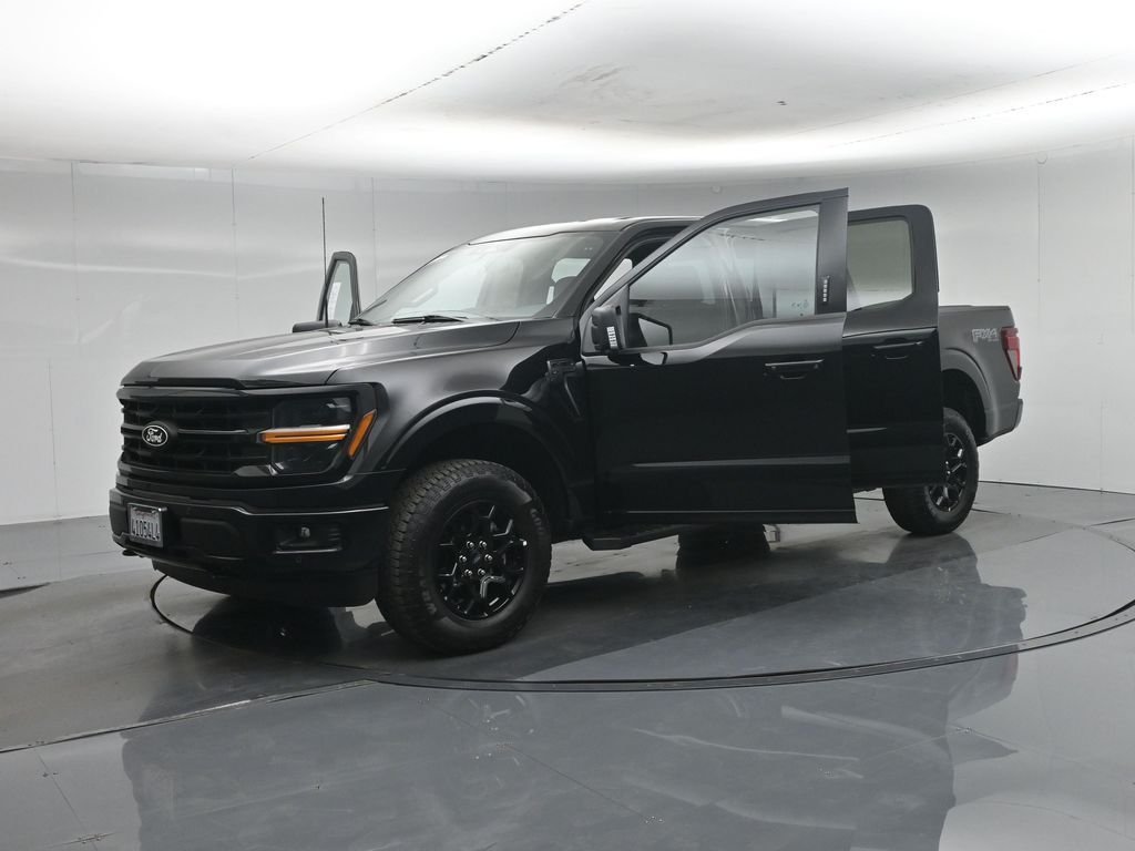 New 2026 Agate Black Metallic Ford XLT image 31