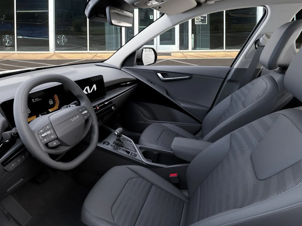 New 2027 Ivory Silver Kia SX image 17