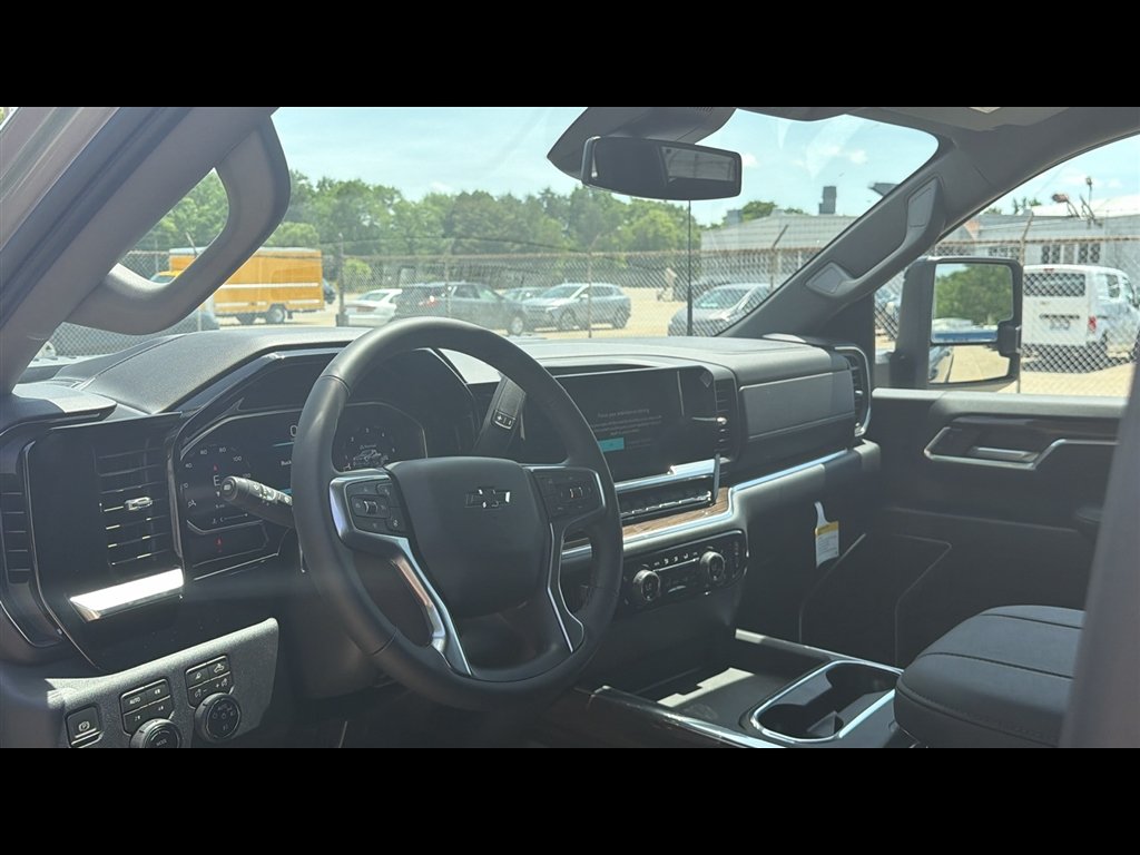 2026 Chevrolet Silverado 2500 HD LT - Photo 9
