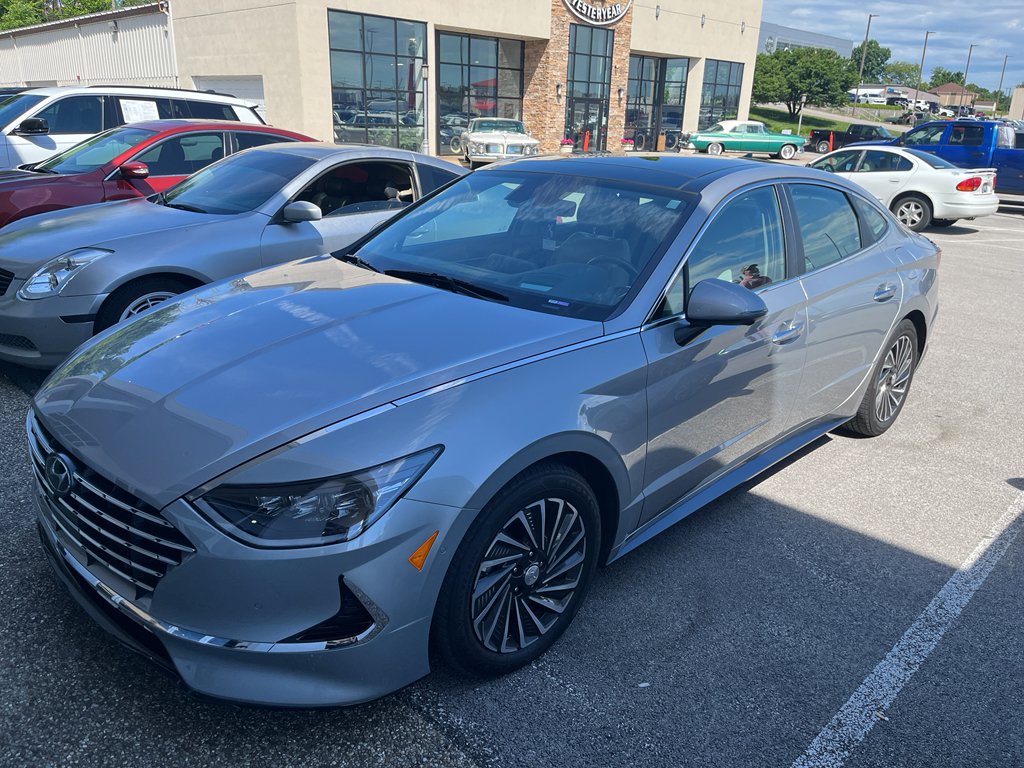 Used 2023 Curated Silver Hyundai Limited image 1