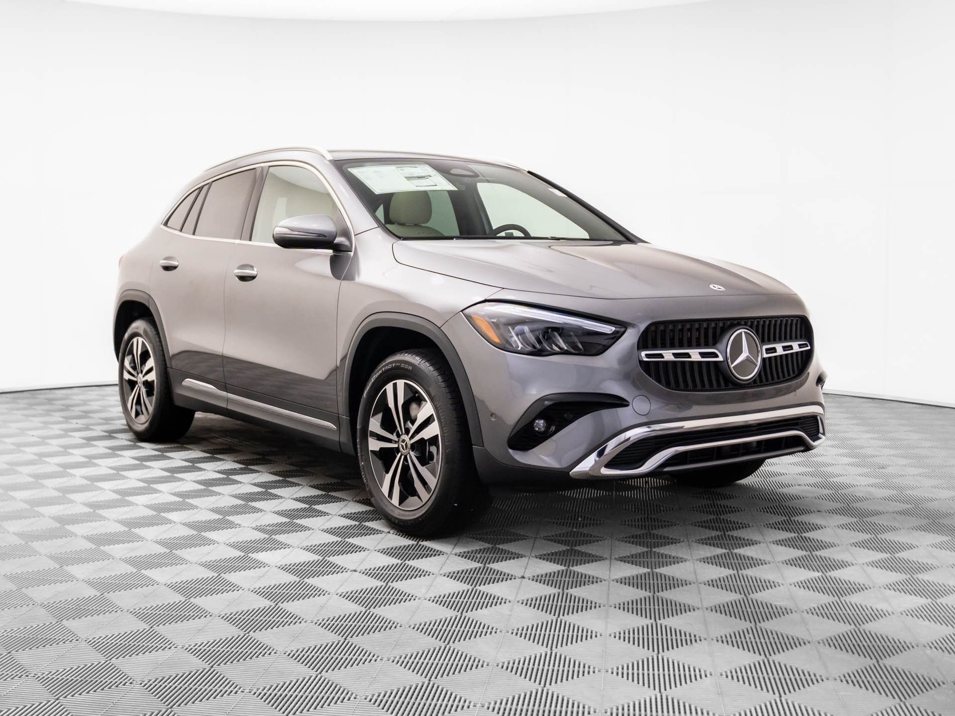 New 2026 Gray Mercedes-Benz GLA 250 image 7