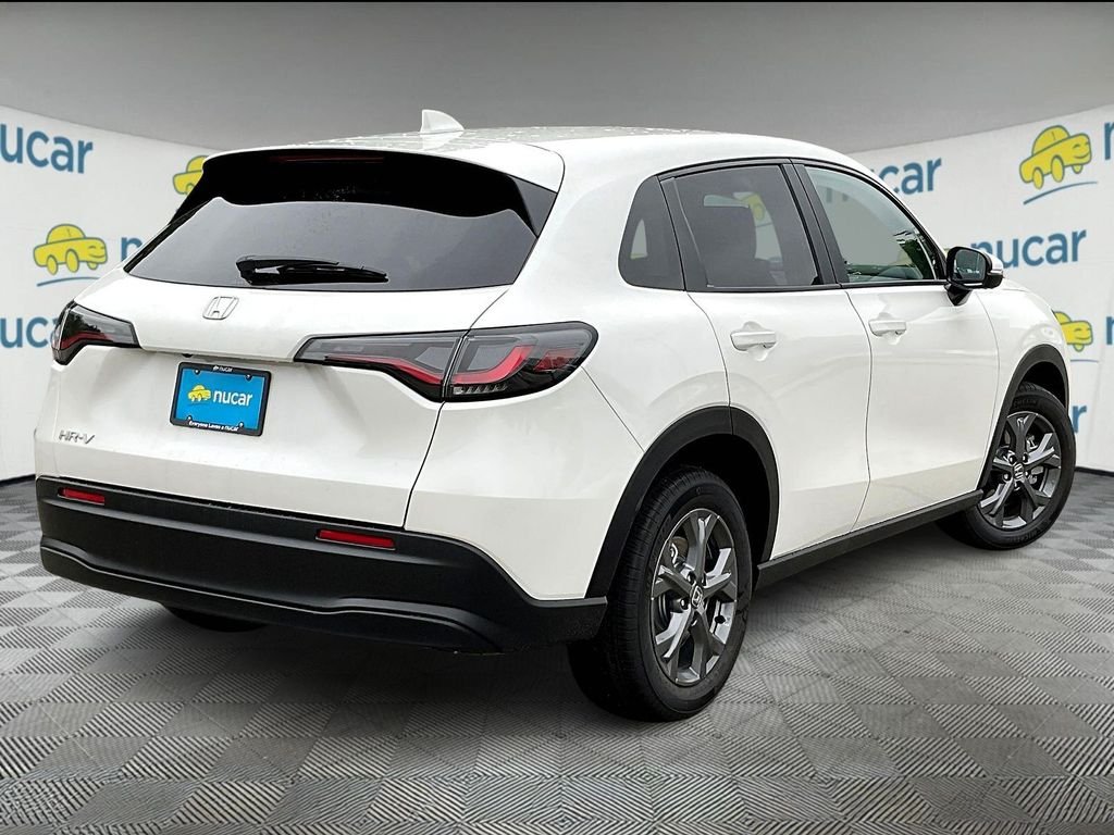 New 2026 Platinum White Pearl Honda LX image 7