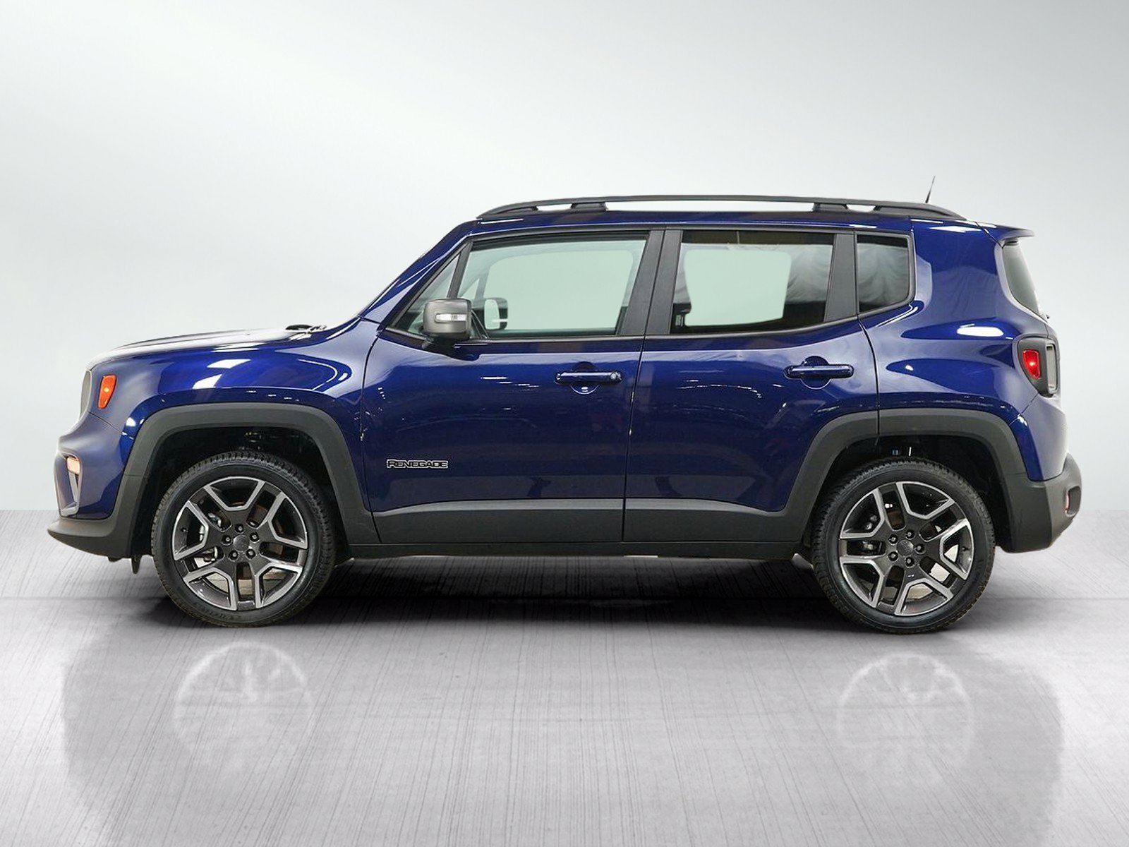 Used 2021 Jeep Renegade Limited with VIN ZACNJDD15MPN36291 for sale in Minneapolis, Minnesota
