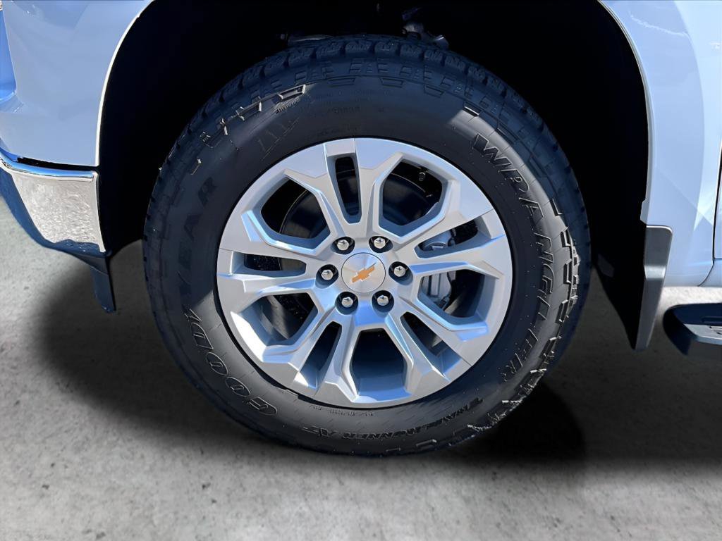 New 2026 Chevrolet Silverado 1500 LTZ 4D Crew Cab