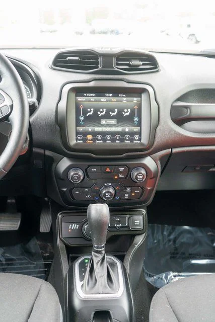 Used 2023 Black Jeep Latitude image 16