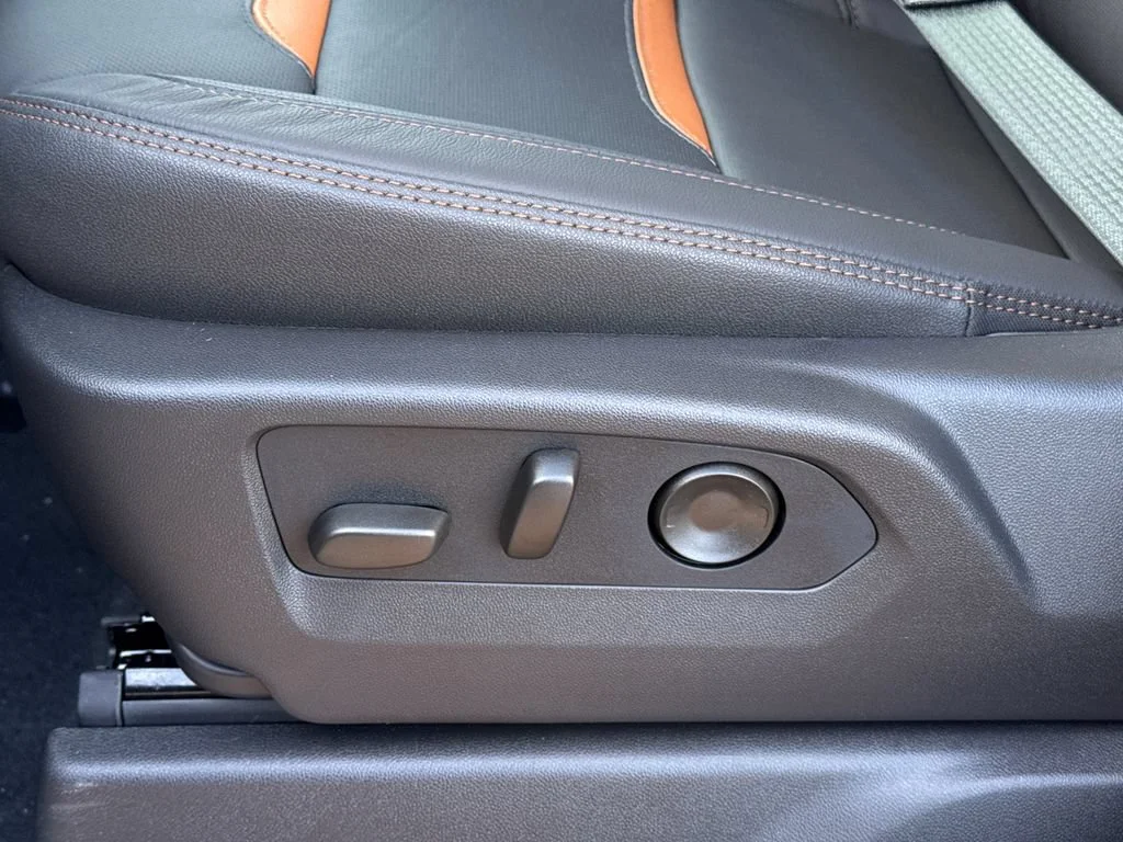 2026 GMC Sierra 1500 AT4 - Photo 17