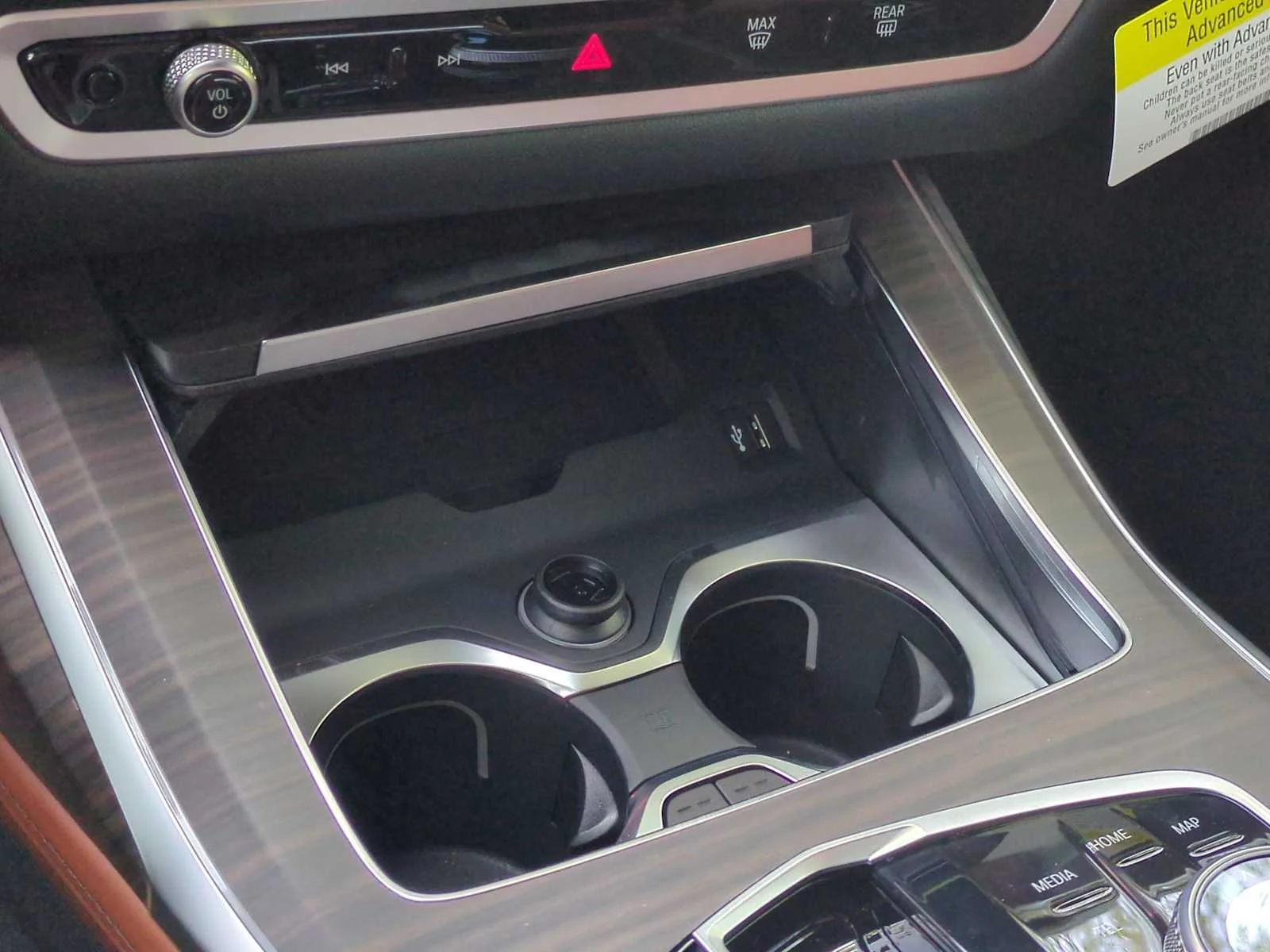 2026 BMW X7 M60i - Photo 34