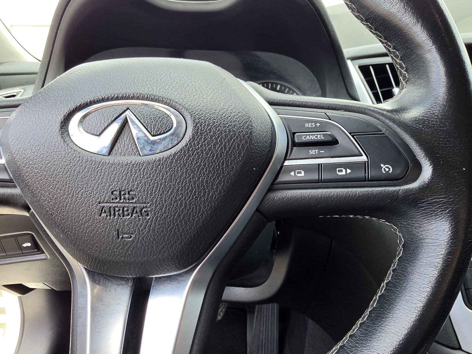 Used 2020 Pure White INFINITI 3.0t LUXE image 32