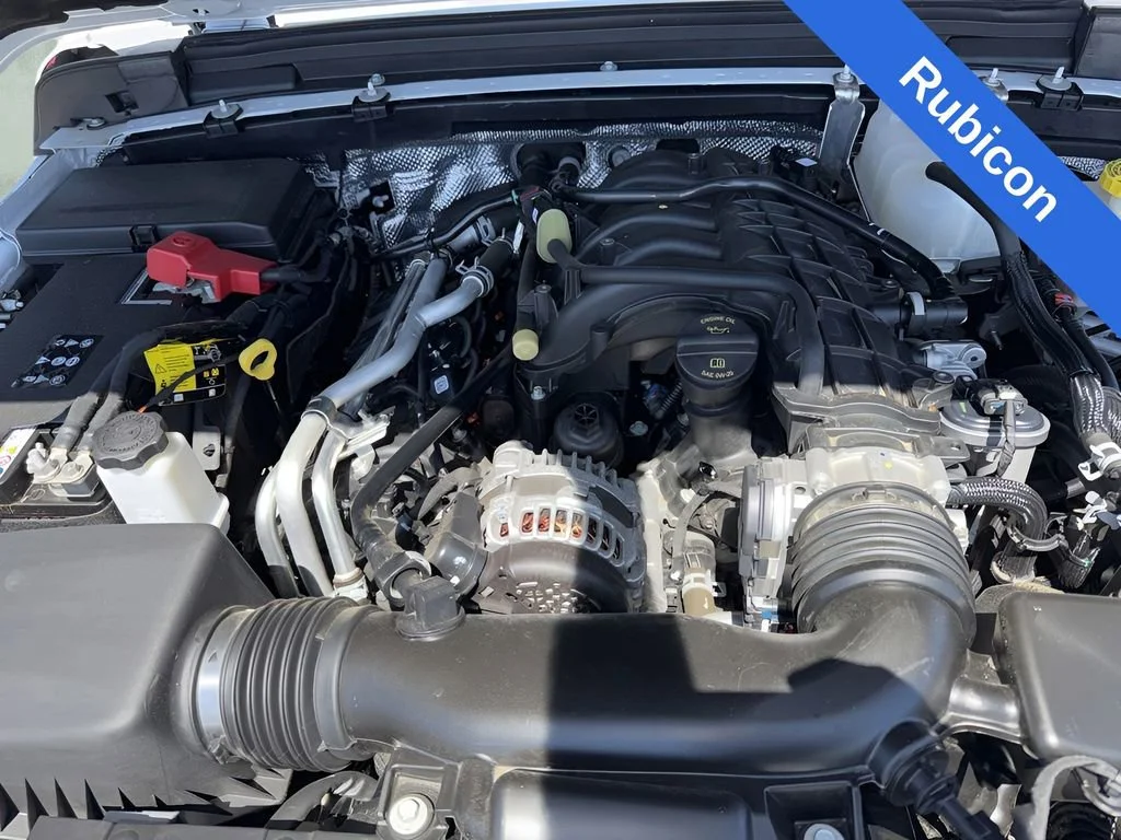 Used 2024 White Jeep Rubicon image 13