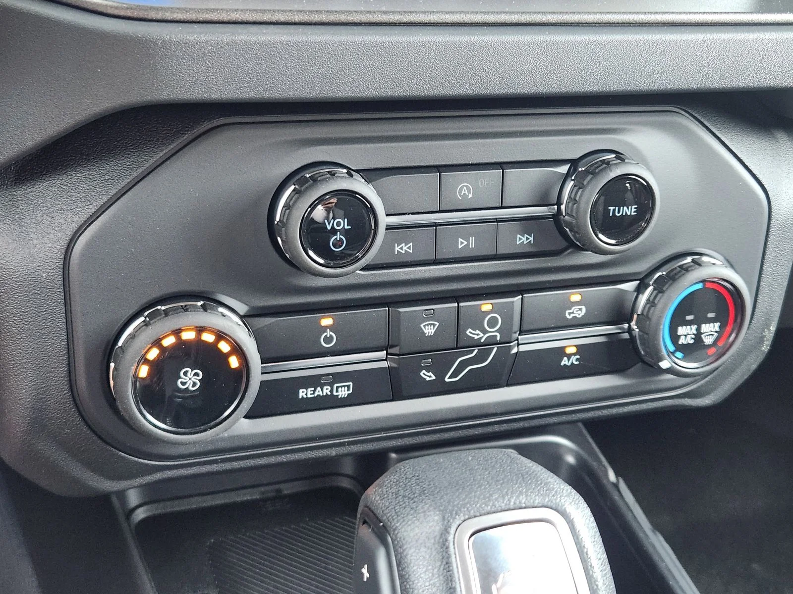 New 2026 Carbonized Gray Metallic Ford Base image 13