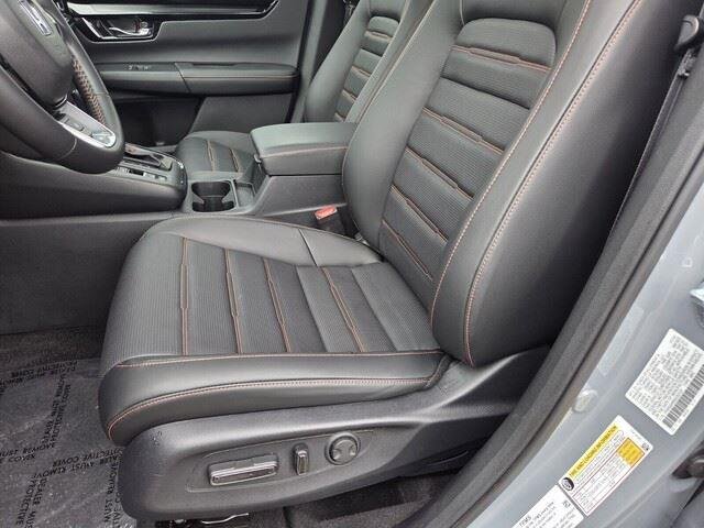 Used 2025 Urban Gray Pearl Honda  image 10