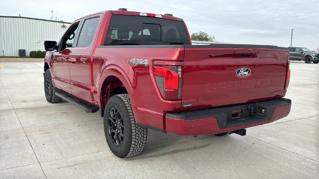 New 2026 Ruby Red Metallic Tinted Clearcoat Ford XLT image 10