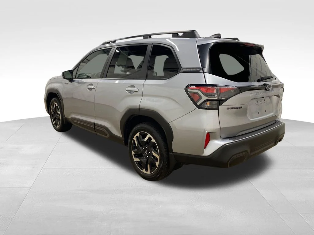 Certified Used 2025 Silver Subaru Limited image 2