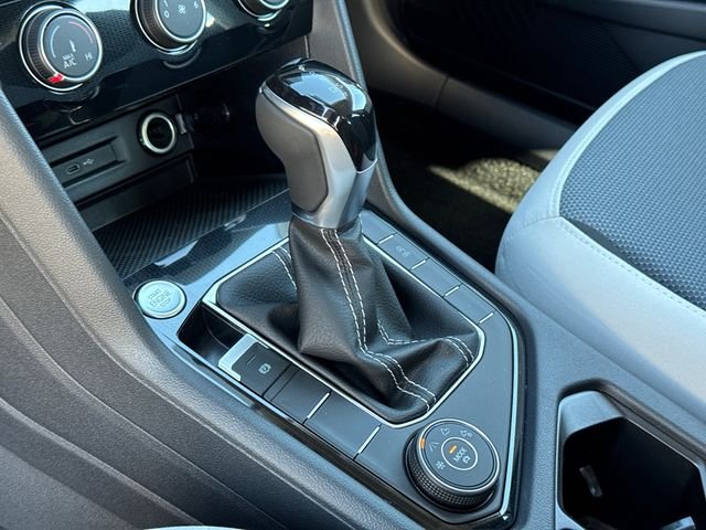 2025 Volkswagen Taos S - Photo 31