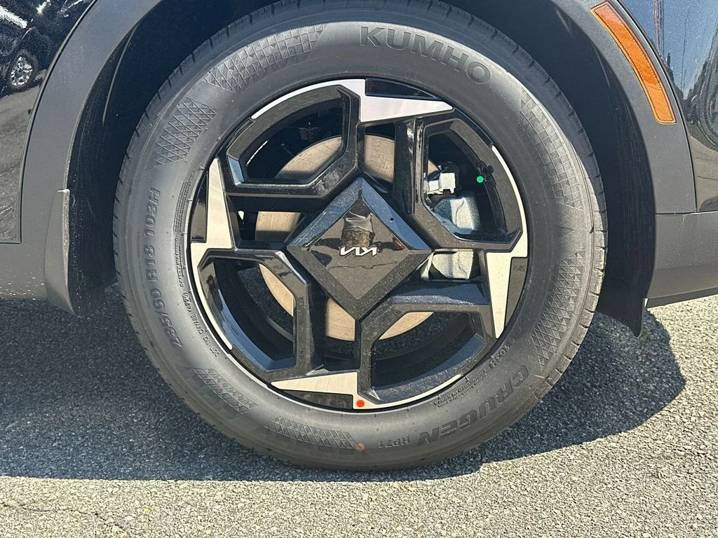 New 2026 Black Kia EX image 12
