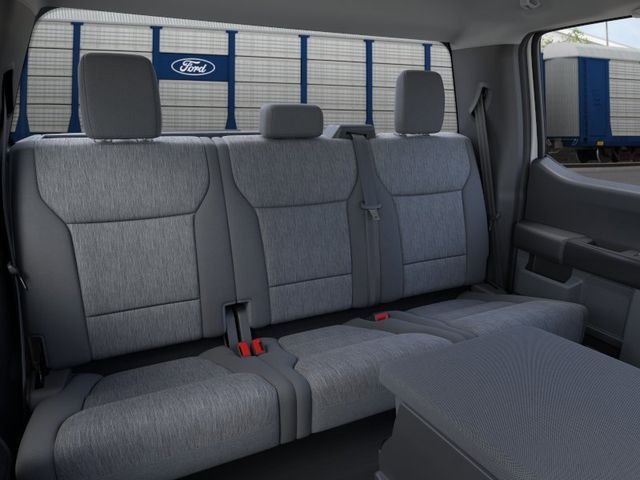 New 2026 Oxford White Ford XL image 11