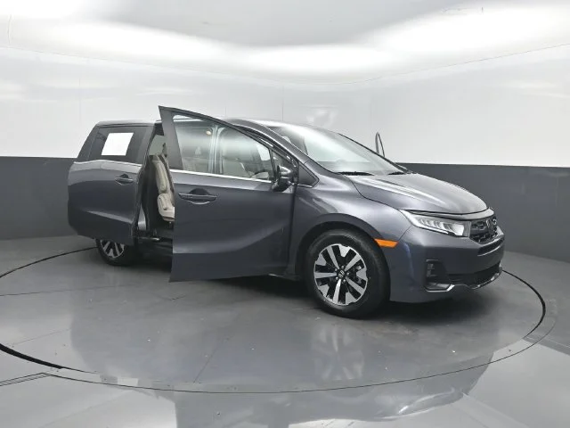 Used 2025 Gray Honda EX-L image 32