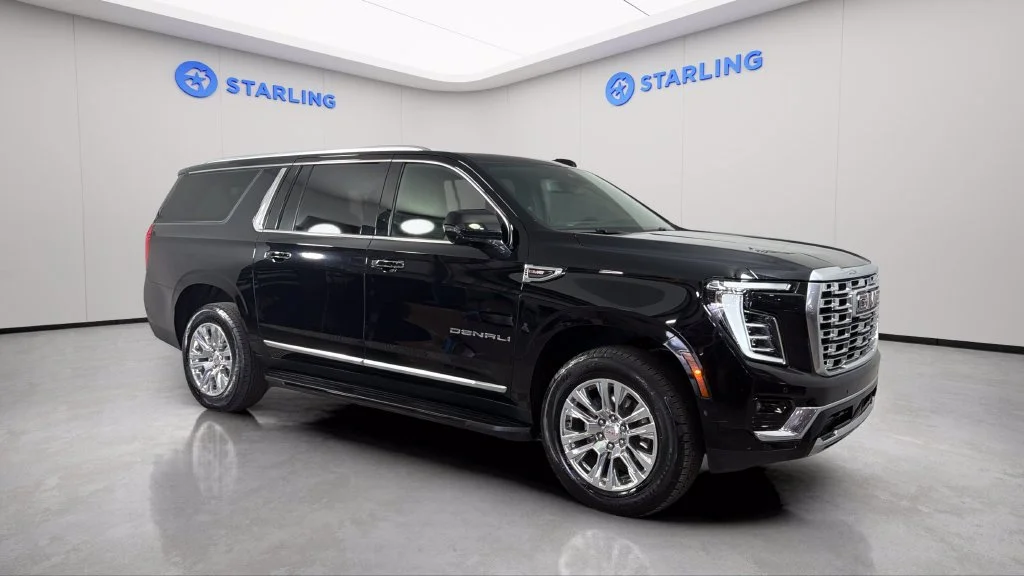 Certified Used 2025 Onyx Black GMC Denali image 12