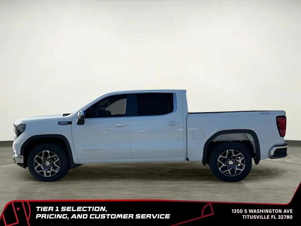 New 2026 Summit White GMC SLE image 4