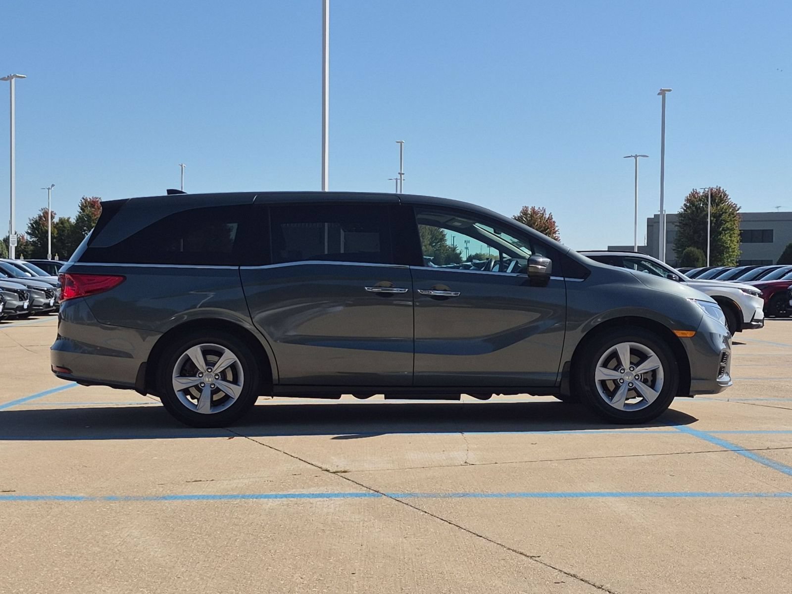 2020 Honda Odyssey EX-L - Photo 6