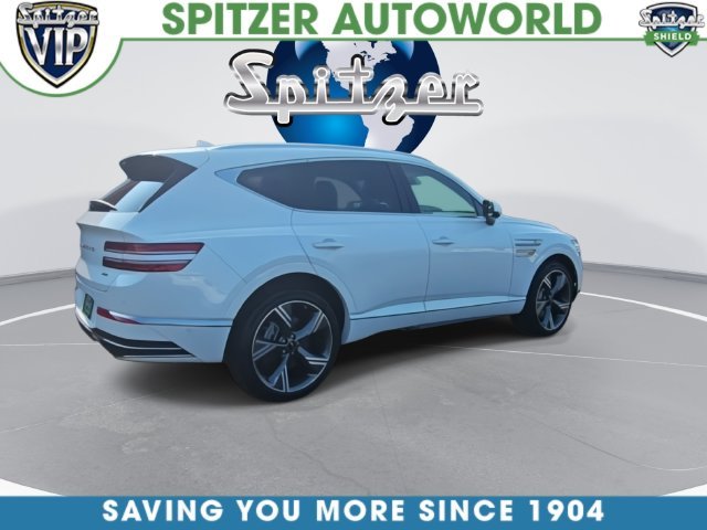 Used 2025 White Genesis 2.5T Prestige image 10