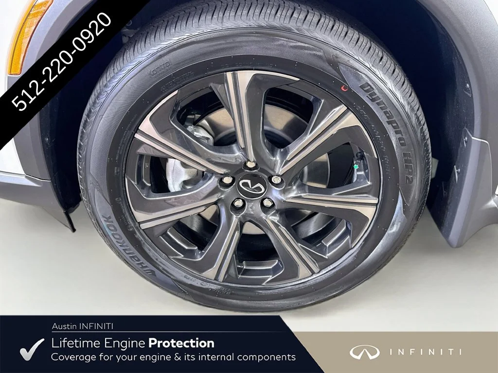 New 2027 White INFINITI Autograph image 43