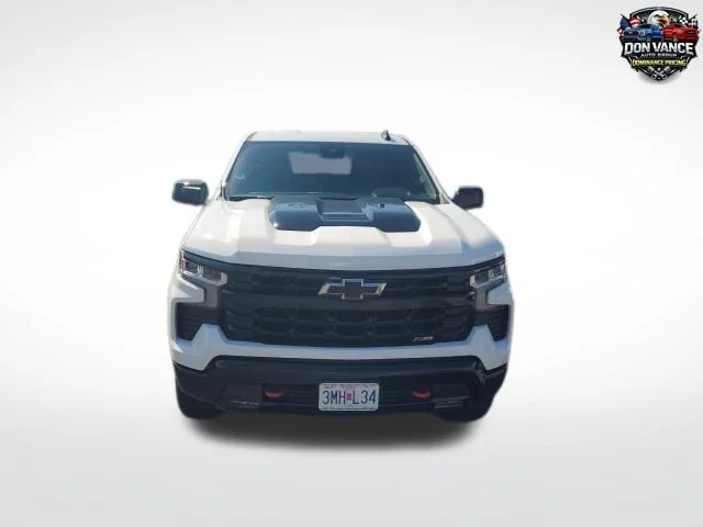 Used 2025 White Chevrolet LT Trail Boss image 2