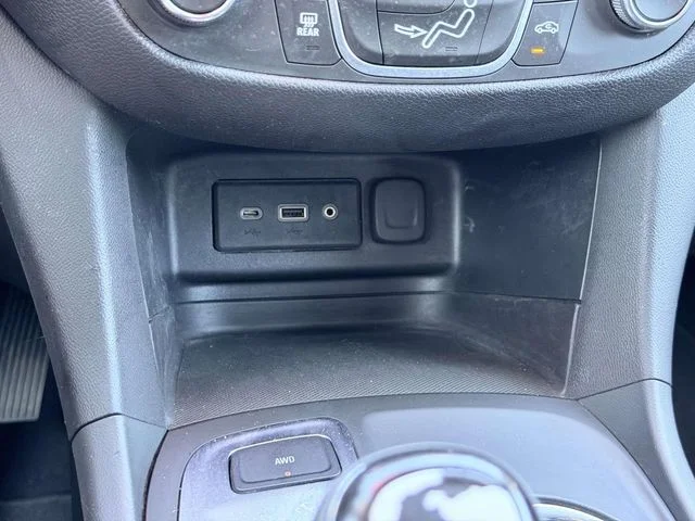 Used 2020 Blue Chevrolet LT image 22