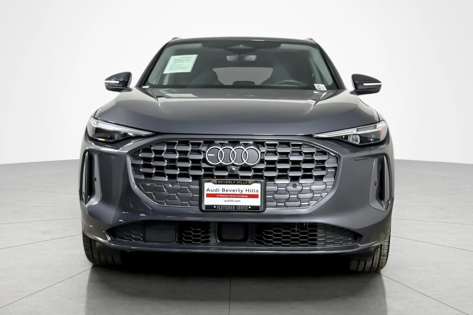 Used 2025 Tambora Gray Metallic Audi Premium Plus 2.0 TFSI quattro image 8