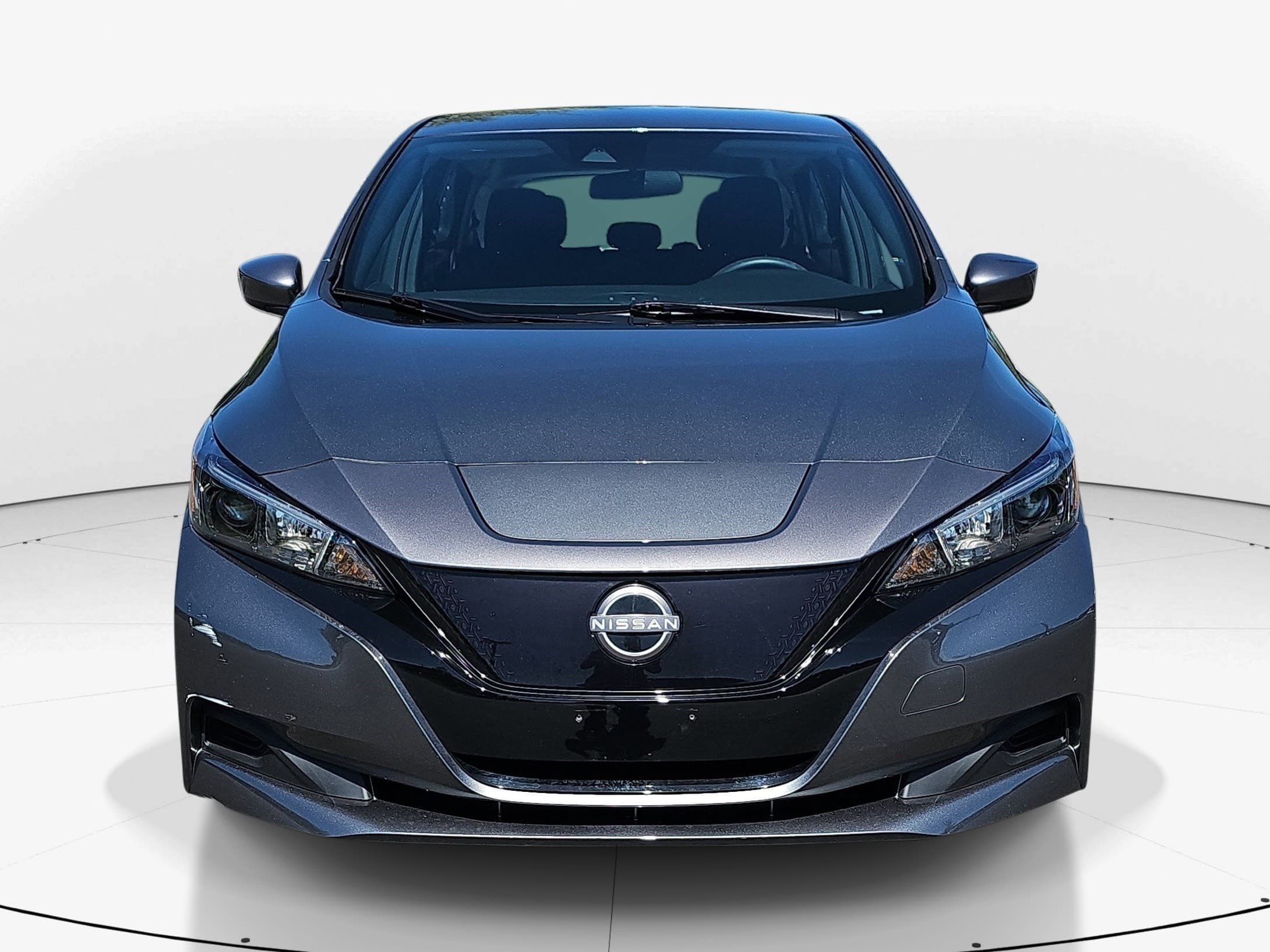 Used 2025 Gun Metallic Nissan S image 8