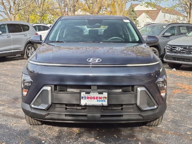 Used 2026 Blue Hyundai SE image 2