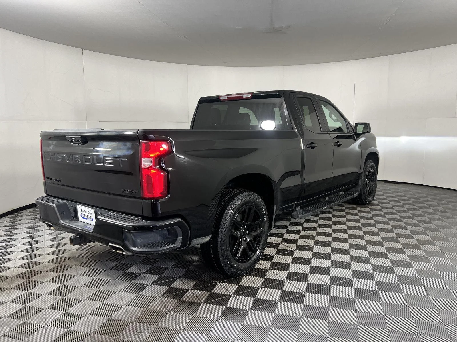 Used 2024 Black Chevrolet RST image 19