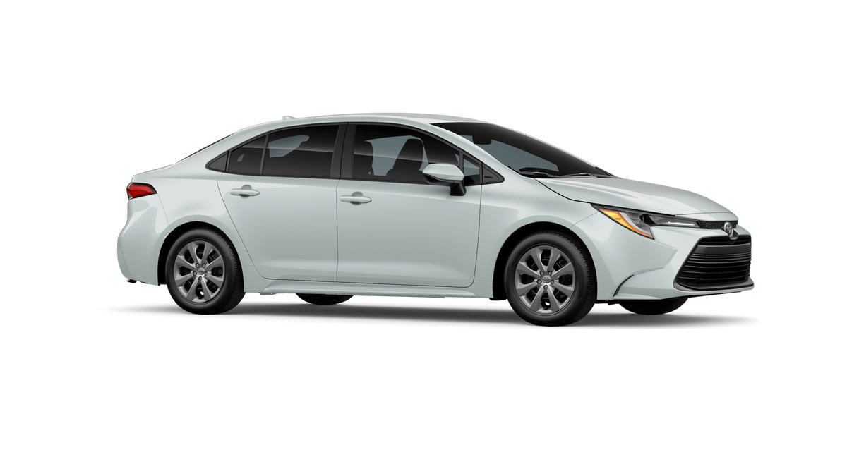 New 2026 Wind Chill Pearl Toyota LE image 44