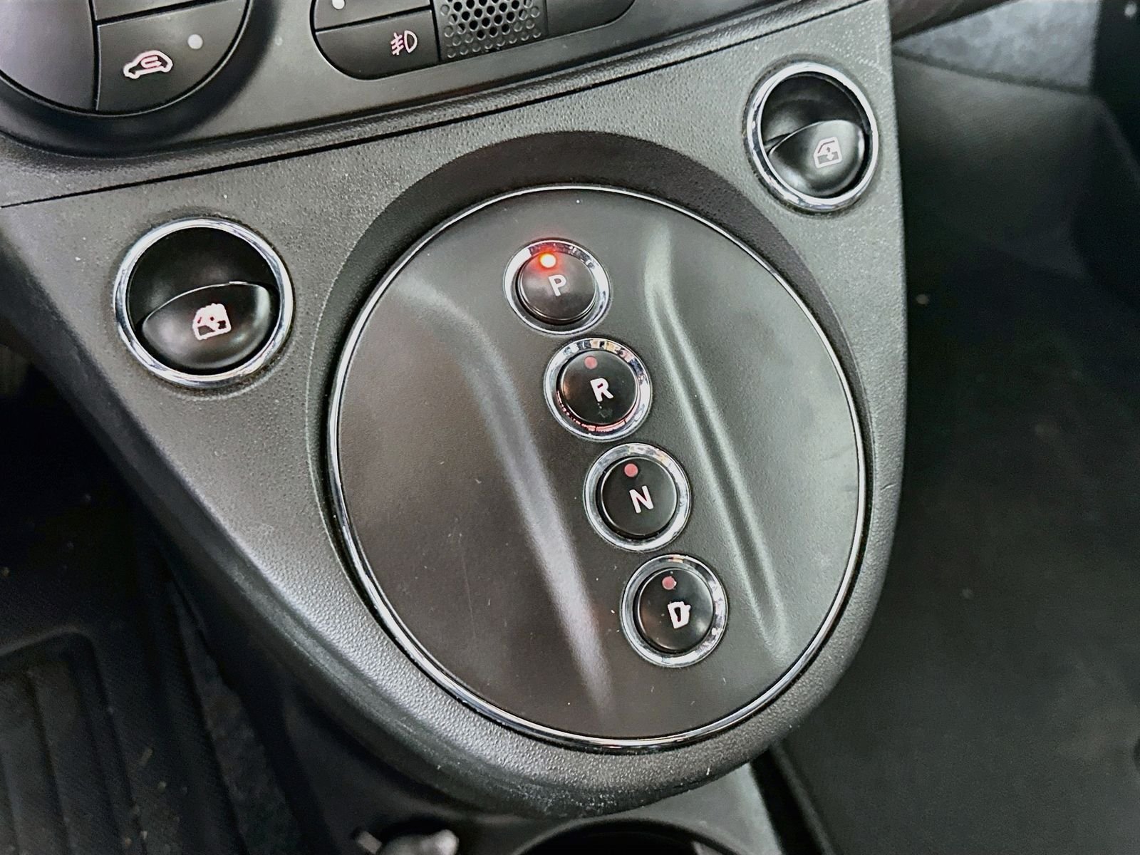 Used 2014 Granito Lucente (Granite Crystal) FIAT Battery Electric image 15