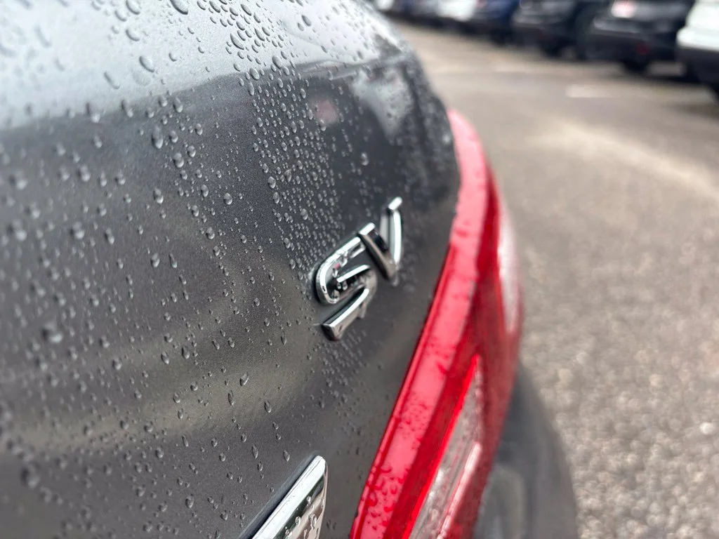 Used 2018 Gray Nissan 2.5 SV image 16