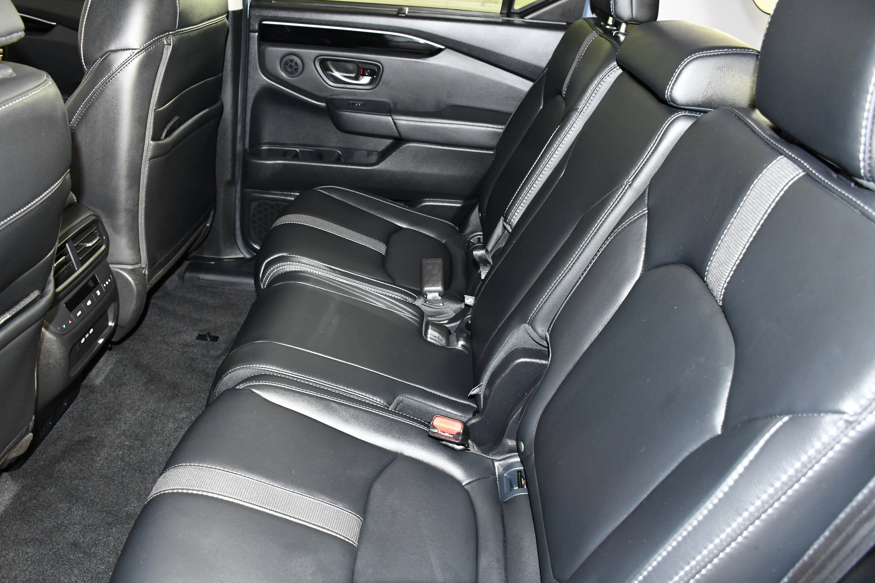Used 2025 Gray Pearl Honda Touring image 48