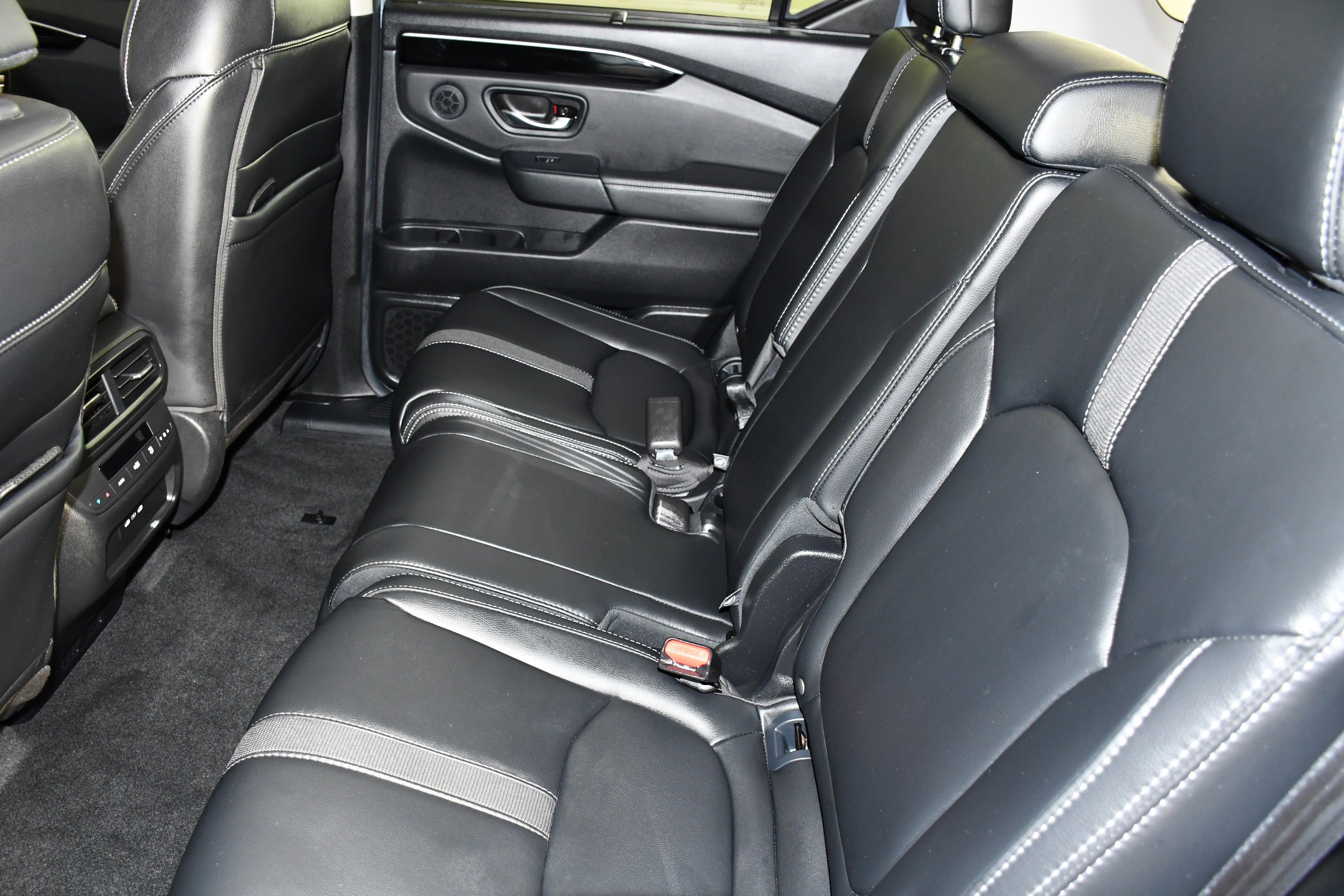 Used 2025 Gray Pearl Honda Touring image 48