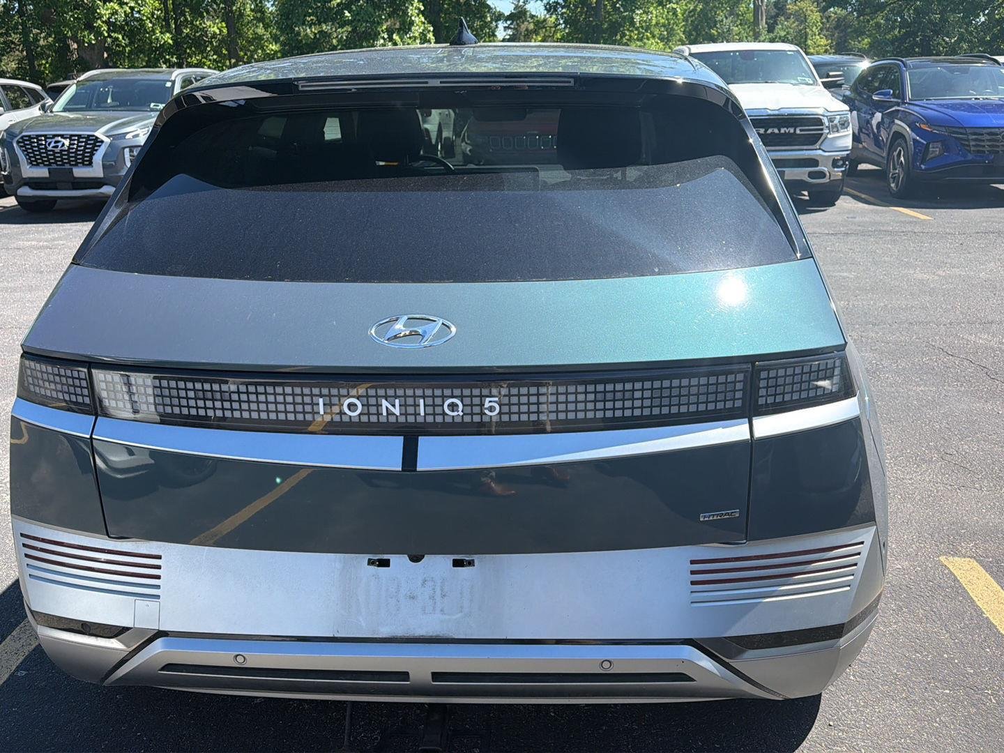 Used 2022 Digital Teal Hyundai Limited image 4