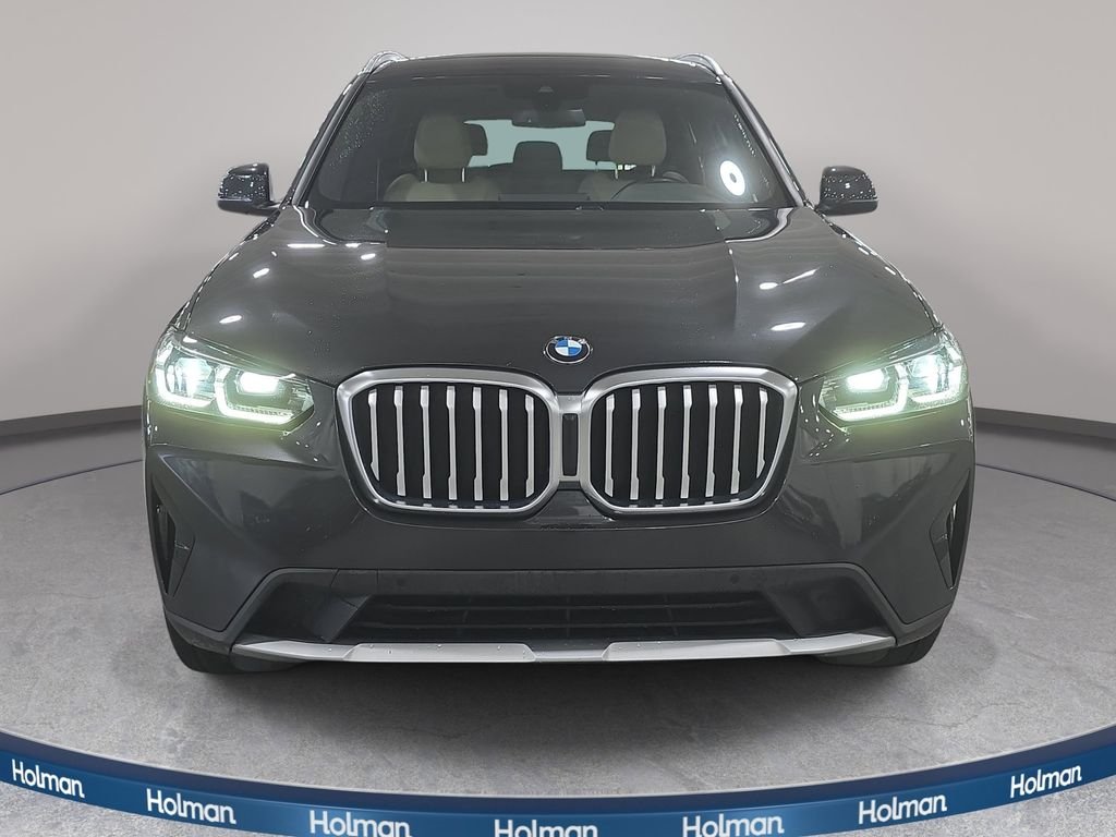 Used 2022 Dark Graphite Metallic BMW sDrive30i image 3