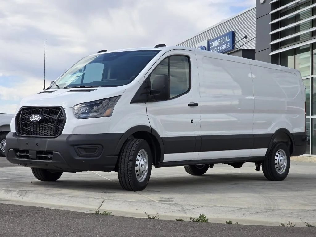 New 2026 Oxford White Ford Base image 18