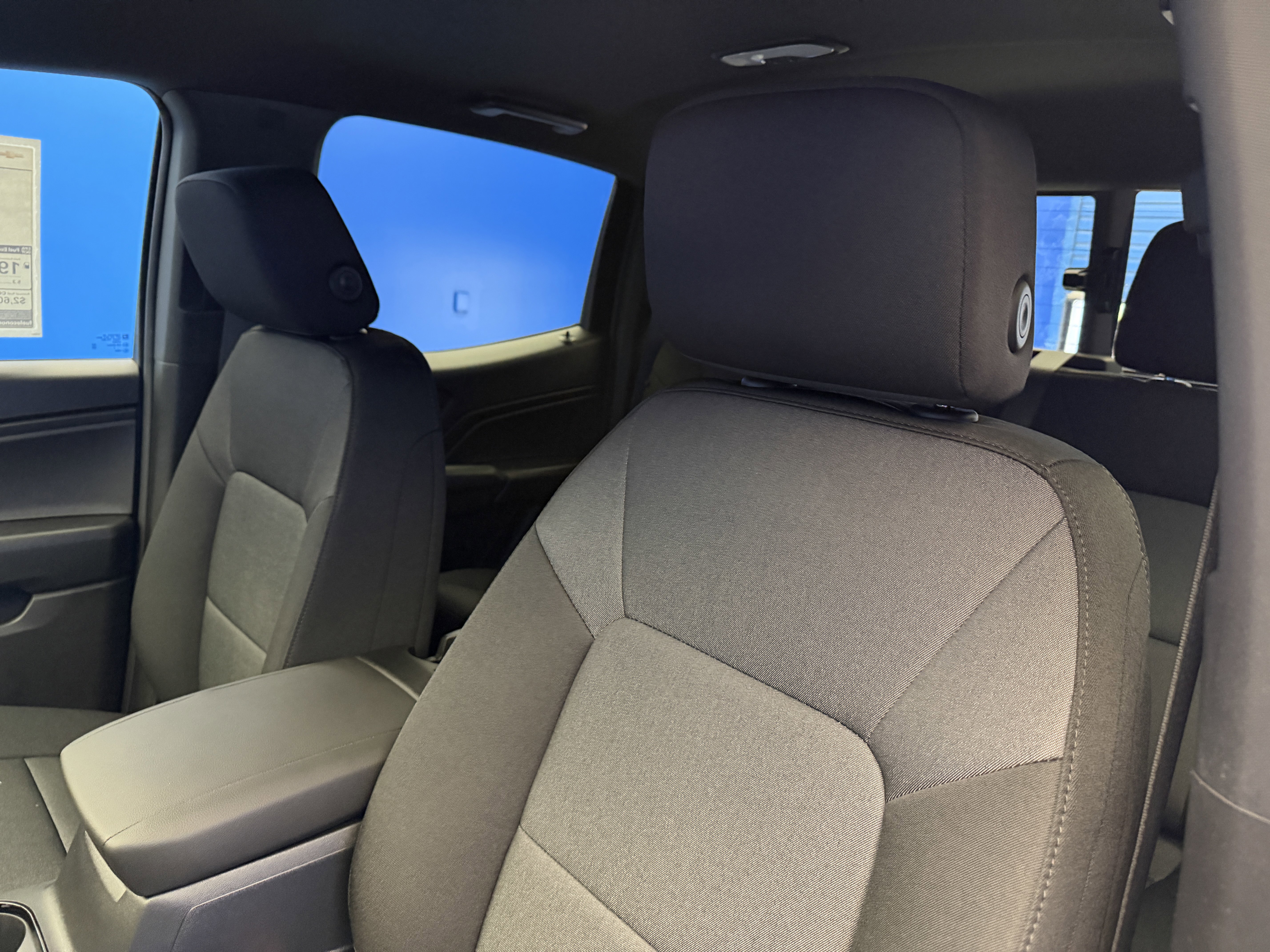 2026 Chevrolet Colorado Trail Boss - Photo 12