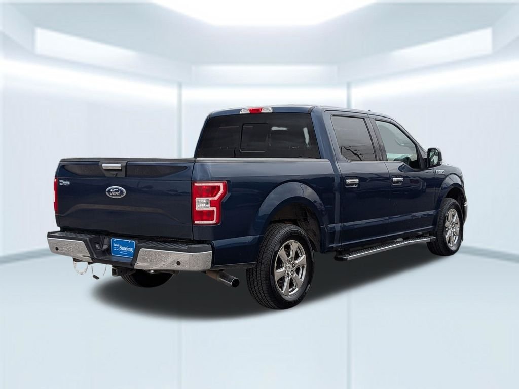 Used 2019 Blue Ford XLT image 6