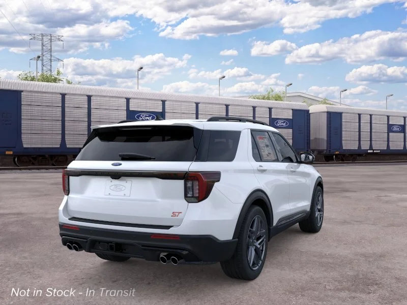New 2026 Star White Metallic Tri-Coat Ford ST image 8