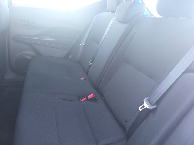 Used 2023 Blue Nissan S image 6